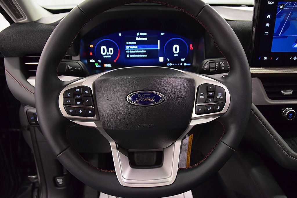New 2026 Ford Explorer Active AWD/4WD image 19