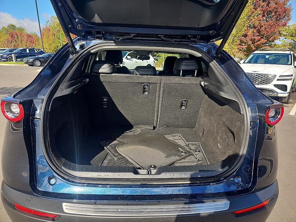 Used 2022 MAZDA CX-30 AWD 2.5 S w/ Premium Package image 34