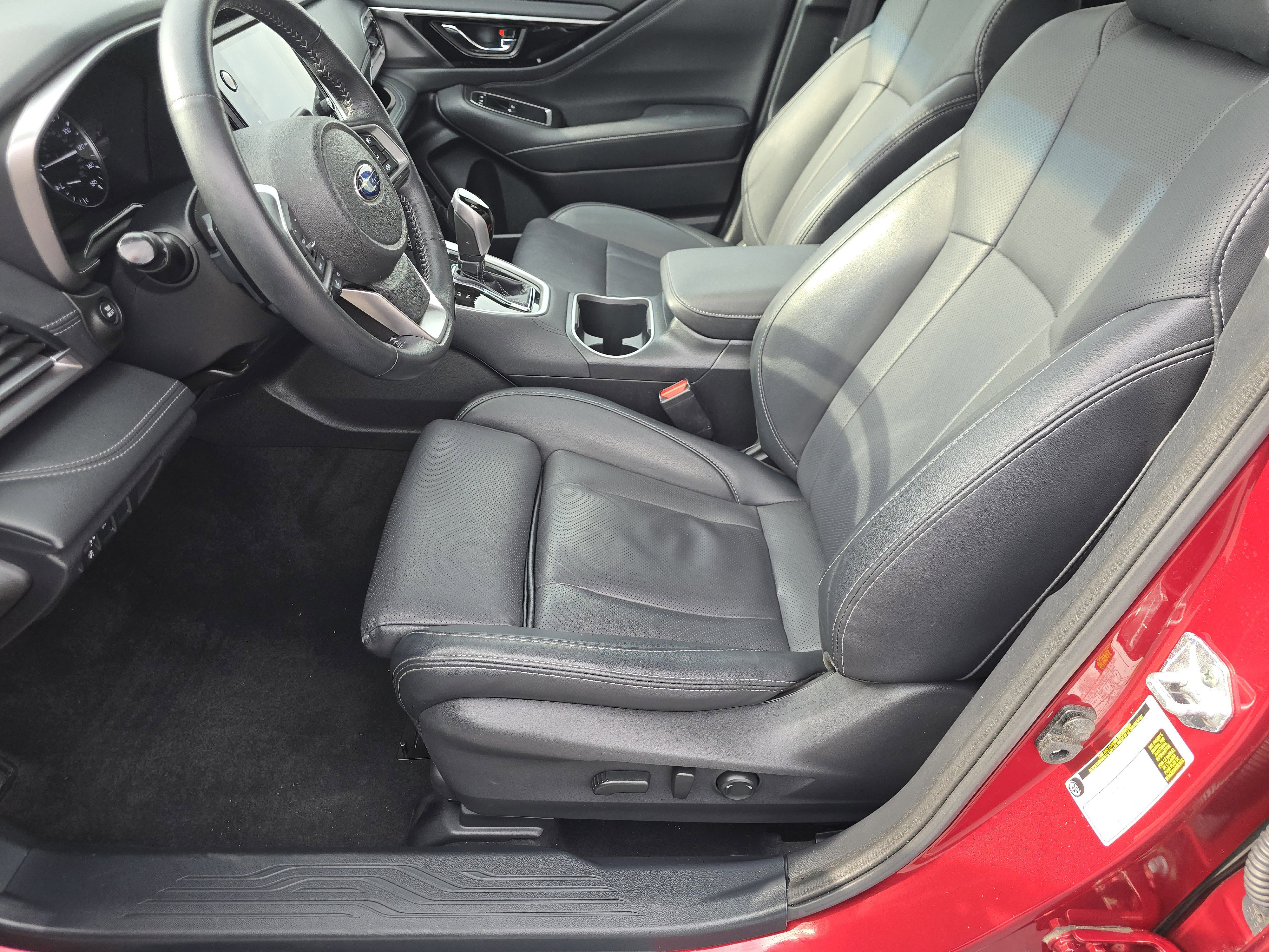 Used 2022 Subaru Outback Limited image 19