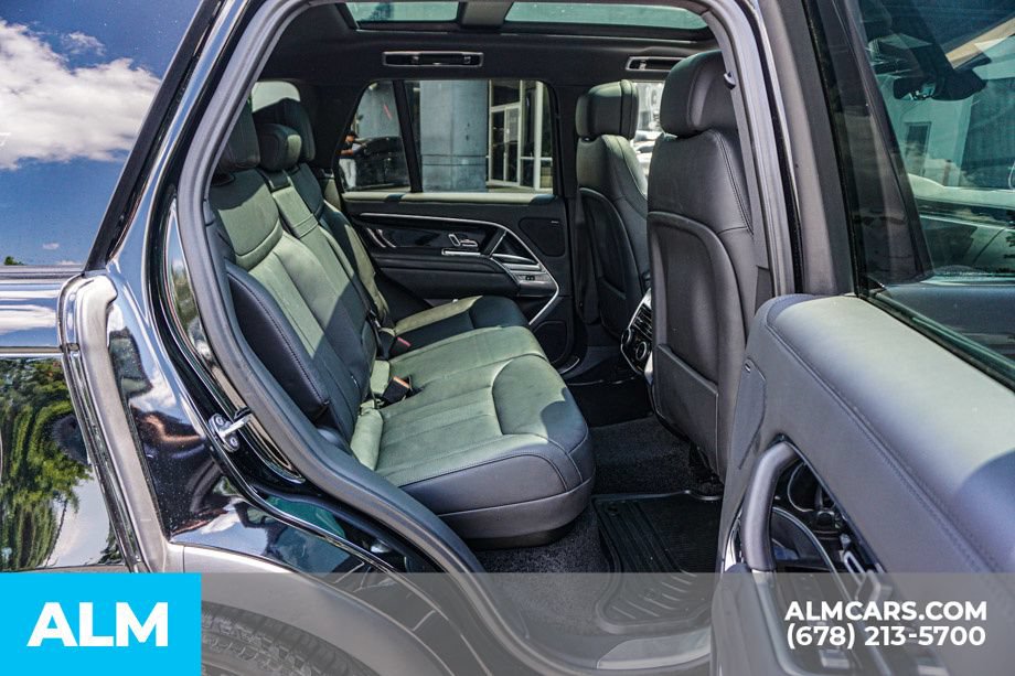 Used 2023 Land Rover Range Rover SE AWD/4WD image 21