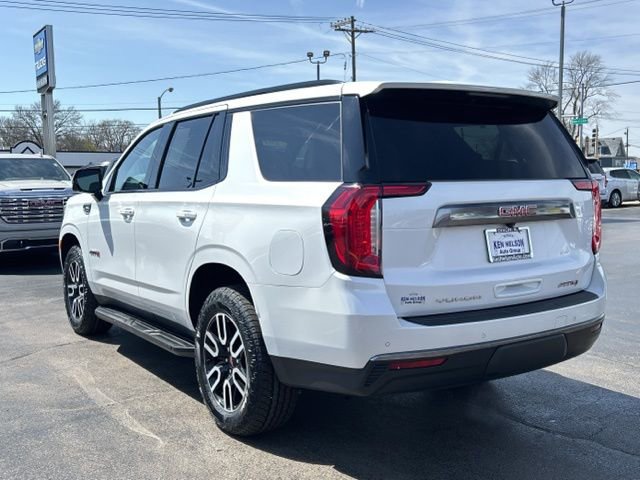 Used 2023 GMC Yukon AT4 w/ Technology Package AWD/4WD image 7