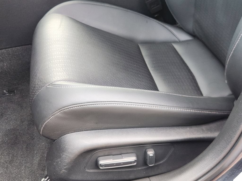 Used 2023 Honda Civic EX-L image 24
