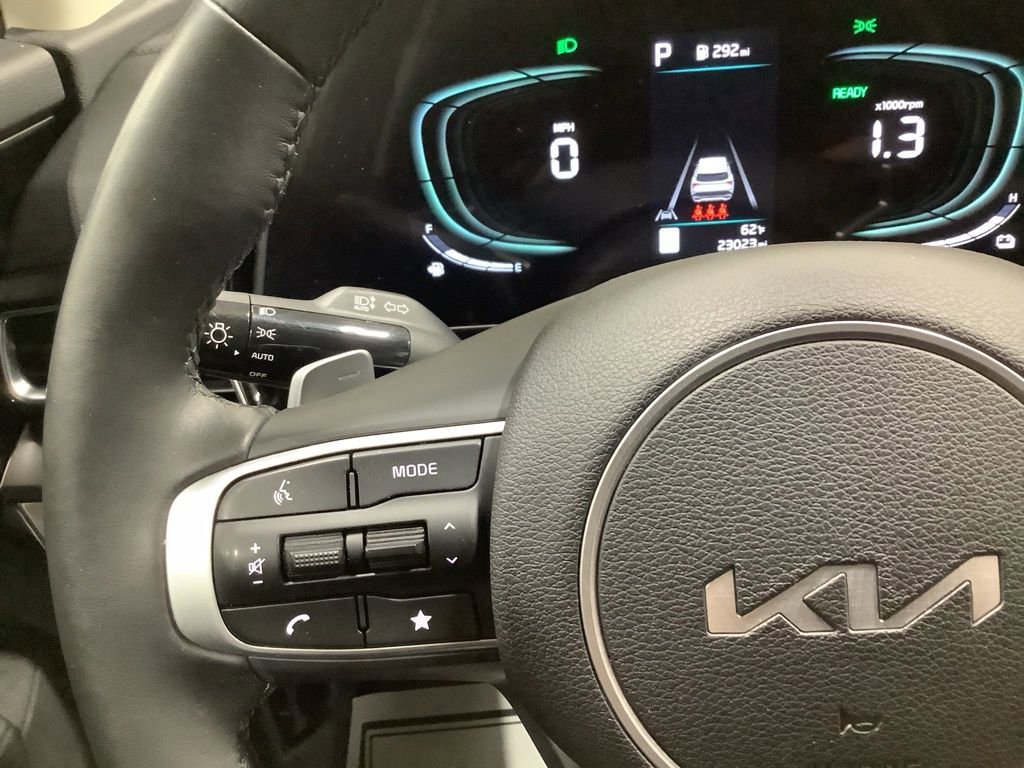 Used 2023 Kia Sportage EX image 15