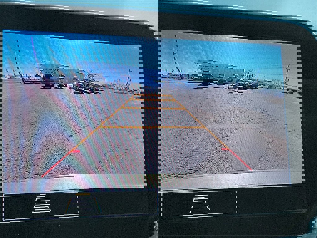 Used 2024 Chevrolet Malibu LT image 18