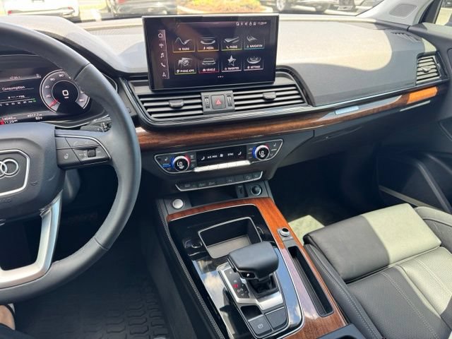 Certified 2023 Audi Q5 2.0T Premium Plus w/ Premium Plus Package AWD/4WD image 39