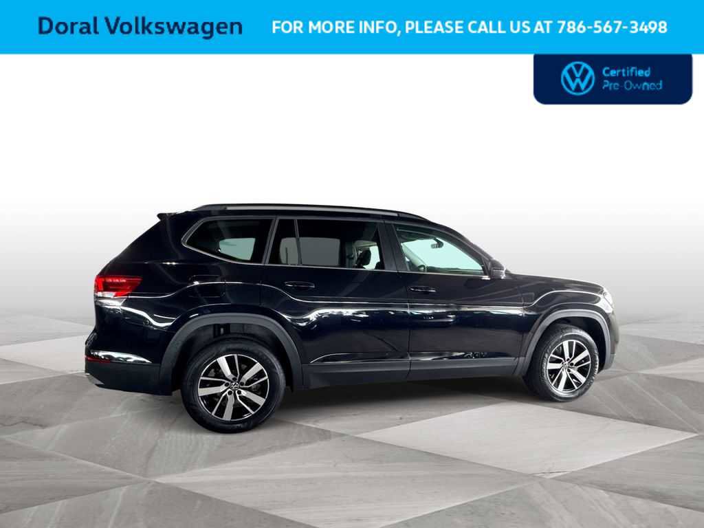Certified 2023 Volkswagen Atlas SE FWD image 9
