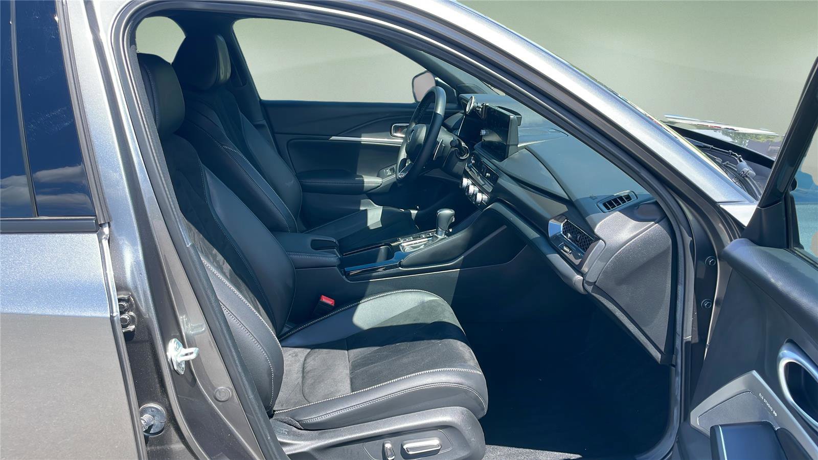 Used 2025 Acura Integra A-Spec FWD image 11