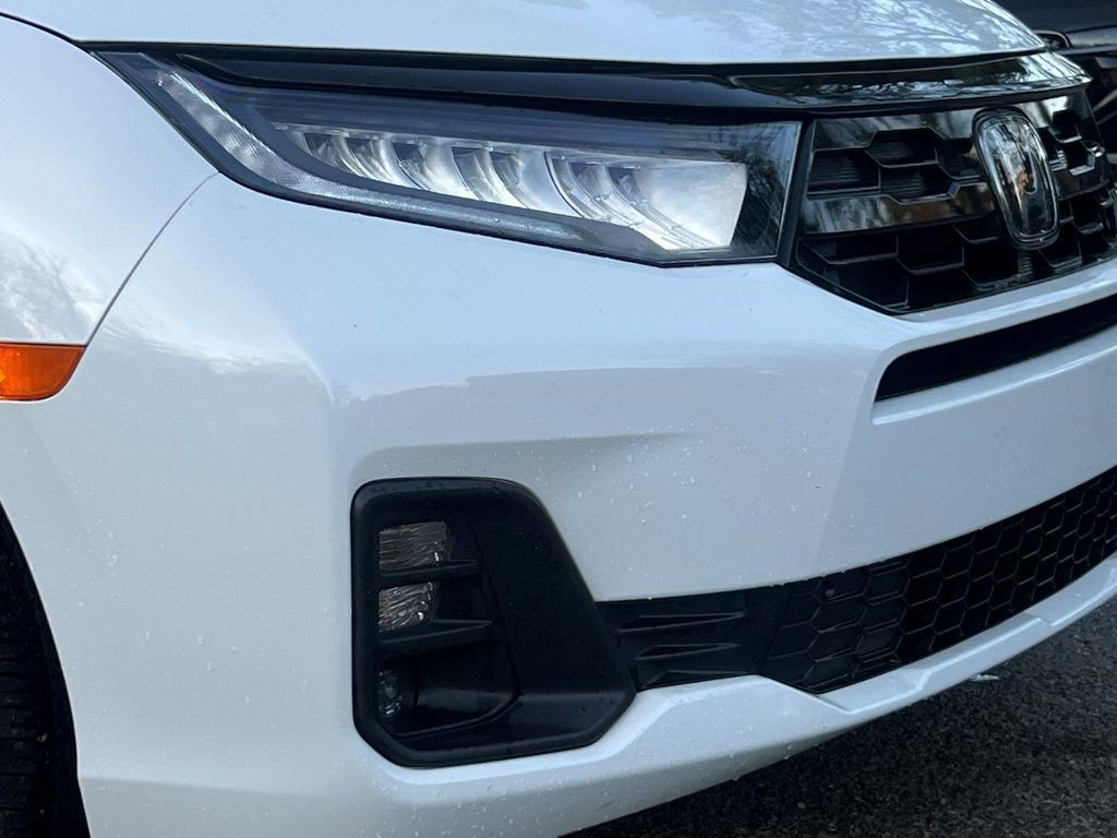 Used 2026 Honda Odyssey Touring image 8