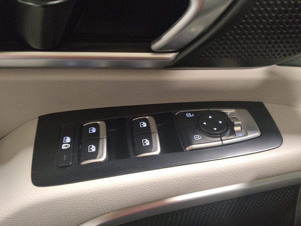 Used 2020 Kia Telluride S w/ S 8 Passenger Seating Package AWD/4WD image 27