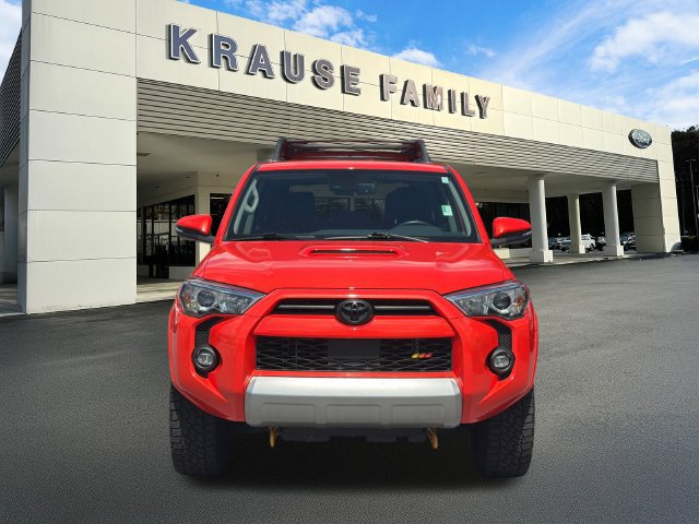 Used 2024 Toyota 4Runner TRD Off-Road Premium w/ Moonroof Package AWD/4WD image 2