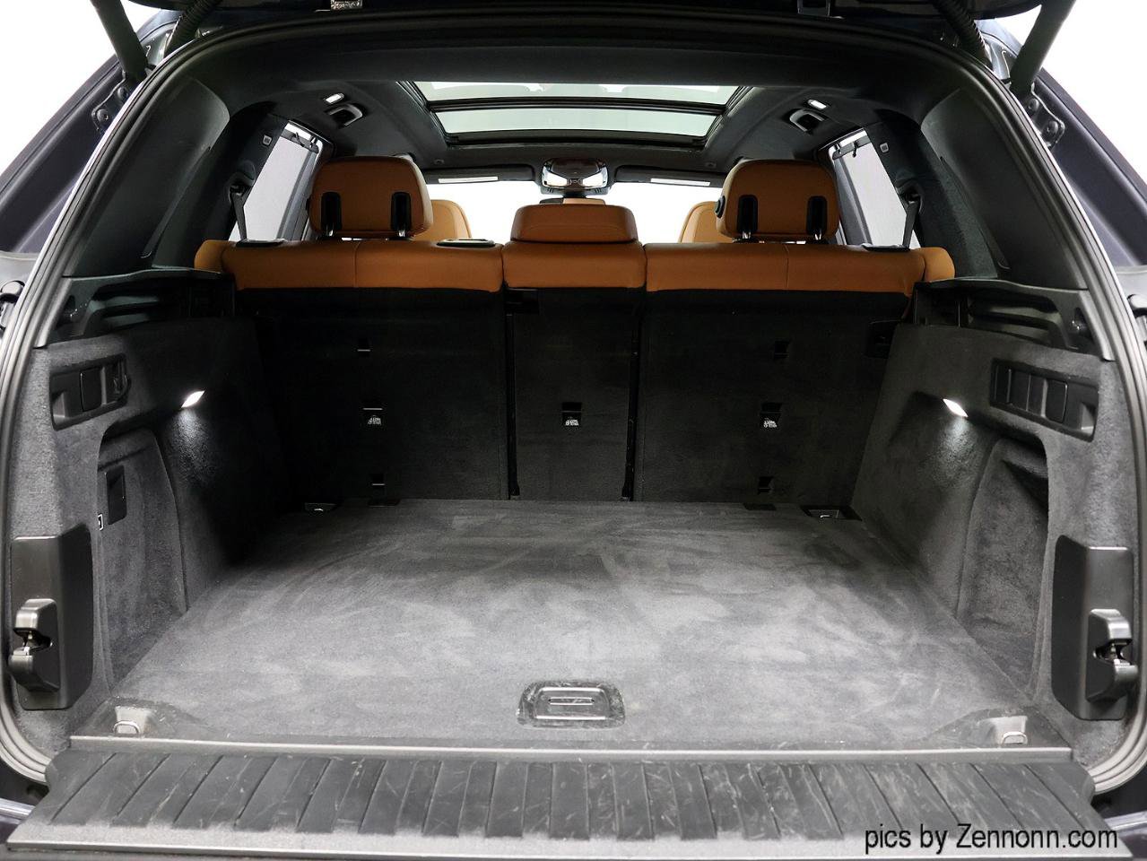 Used 2019 BMW X5 xDrive50i w/ Off-Road Package image 34