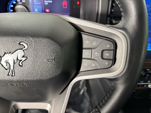 Used 2024 Ford Bronco Outer Banks AWD/4WD image 12