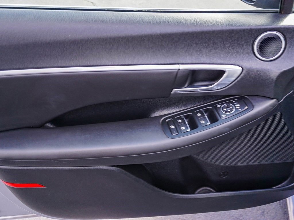 Used 2023 Hyundai Sonata SEL w/ Convenience Package image 18