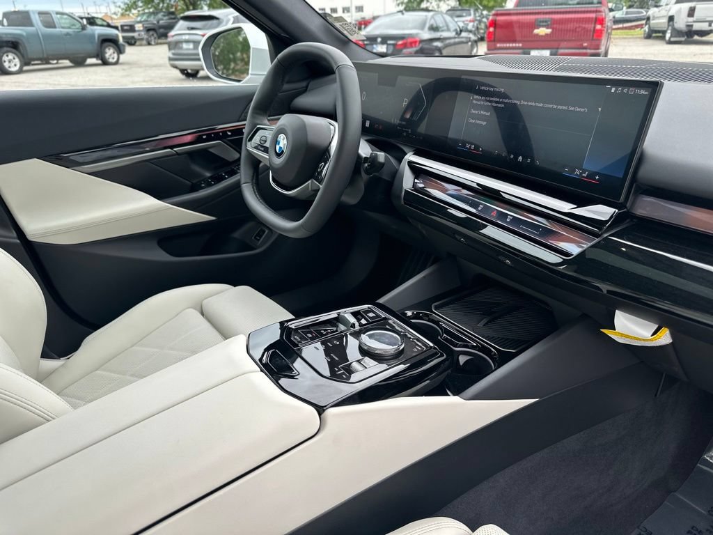 New 2026 BMW 530i xDrive w/ Premium Package AWD/4WD image 26