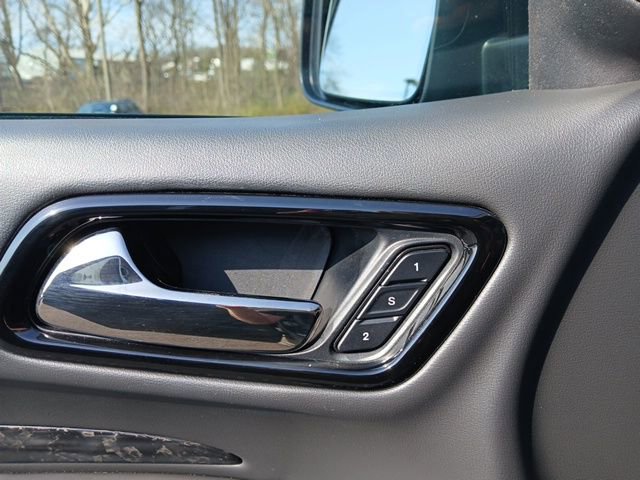 Certified 2022 Dodge Durango R/T w/ Hemi Orange Plus Package image 41