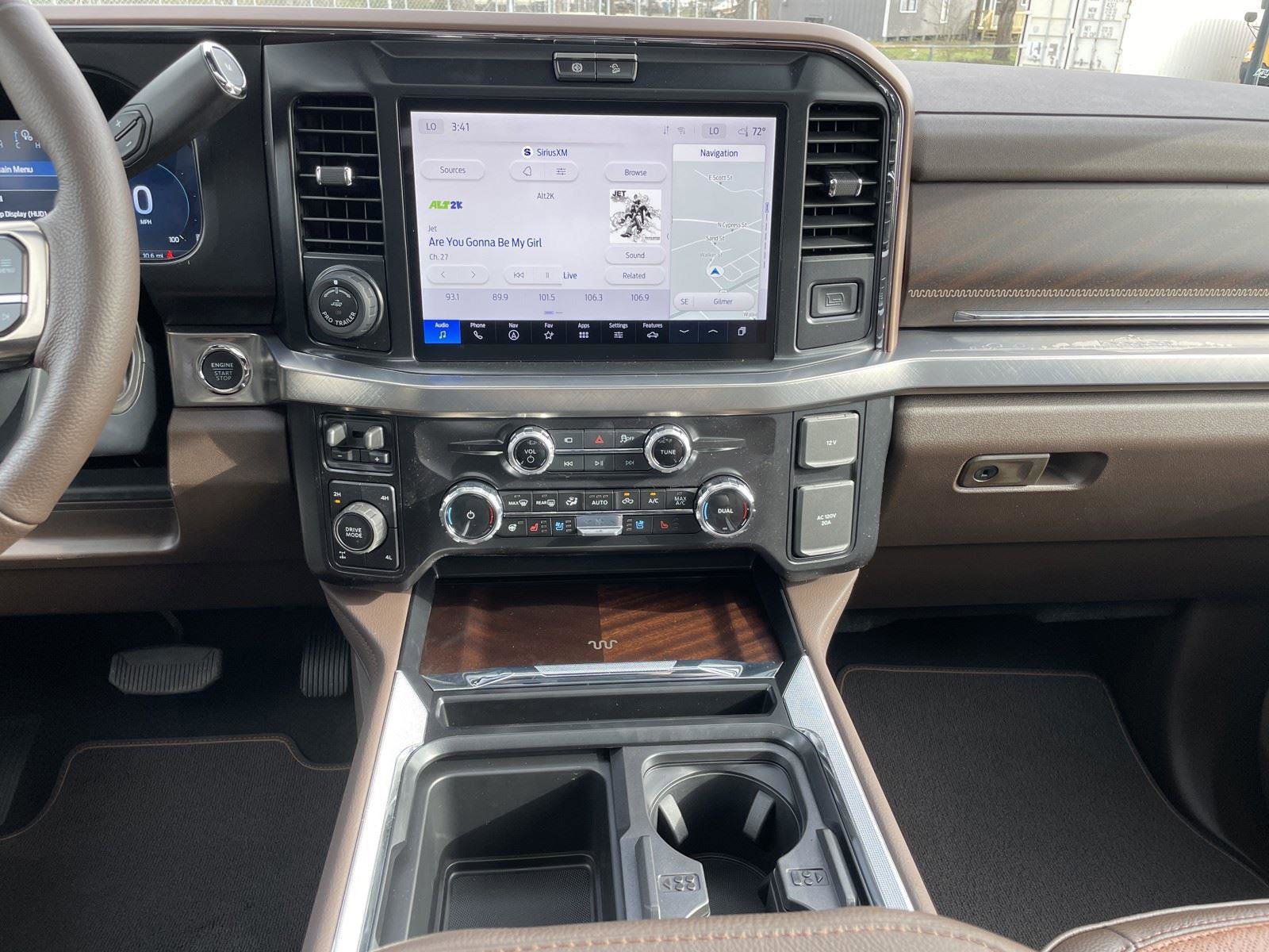 New 2026 Ford F250 King Ranch w/ Chrome Package AWD/4WD image 21
