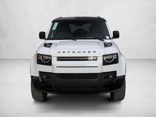 Used 2026 Land Rover Defender 110 X-Dynamic SE AWD/4WD image 6