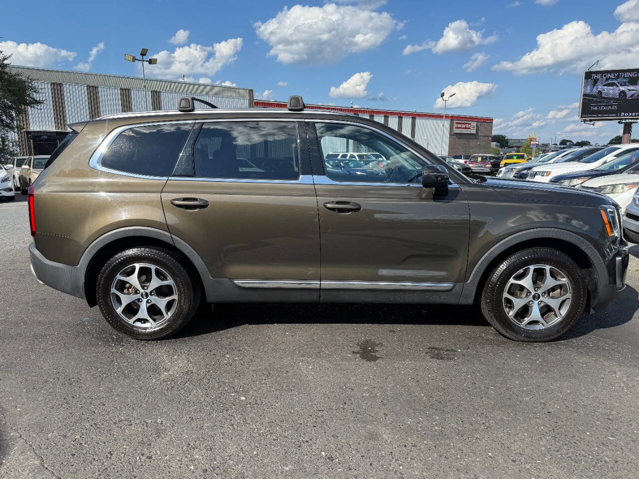Used 2020 Kia Telluride EX image 4