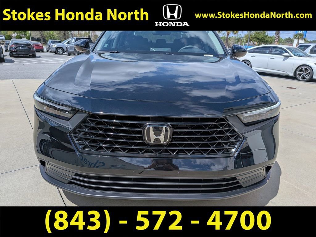 Certified 2025 Honda Accord LX image 9