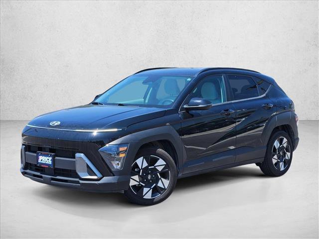 Used 2025 Hyundai Kona SEL FWD image 2
