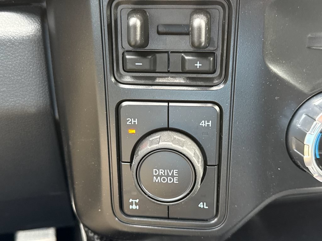 New 2026 Ford F250 Lariat w/ Black Appearance Package AWD/4WD image 37