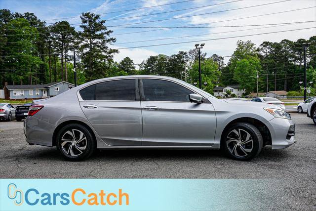 Used 2017 Honda Accord LX image 2