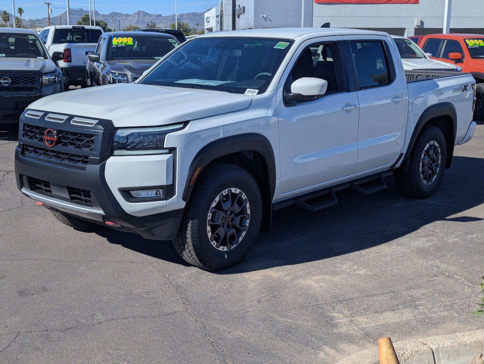New 2026 Nissan Frontier Pro-X w/ Pro-X Convenience Package RWD image 5