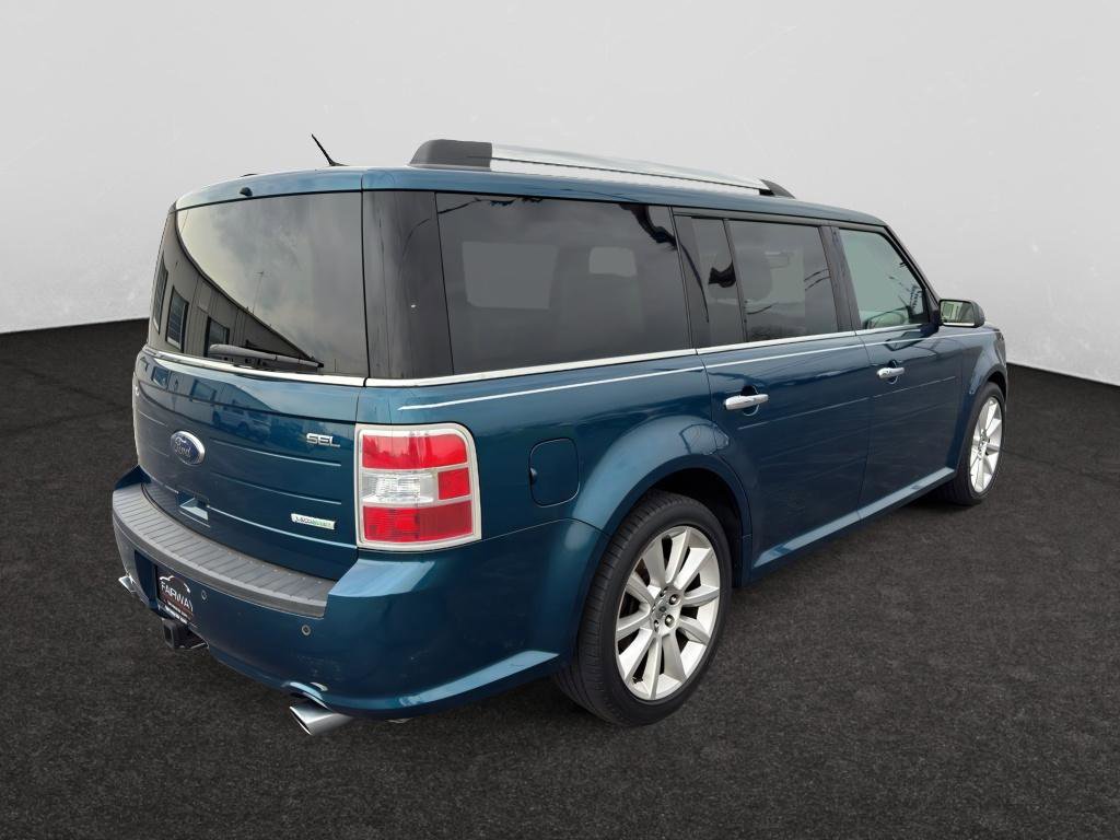 Used 2011 Ford Flex SEL w/ Rapid Spec Order Code image 5