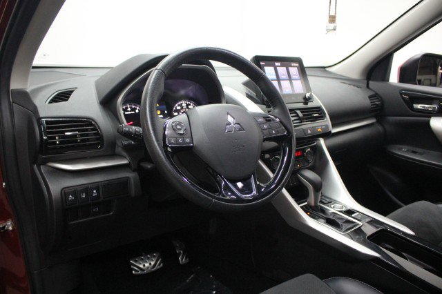 Used 2024 Mitsubishi Eclipse Cross SE image 6