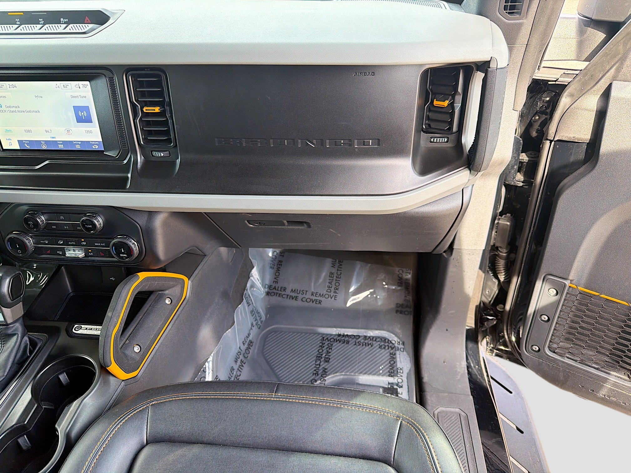 Used 2022 Ford Bronco Badlands image 17