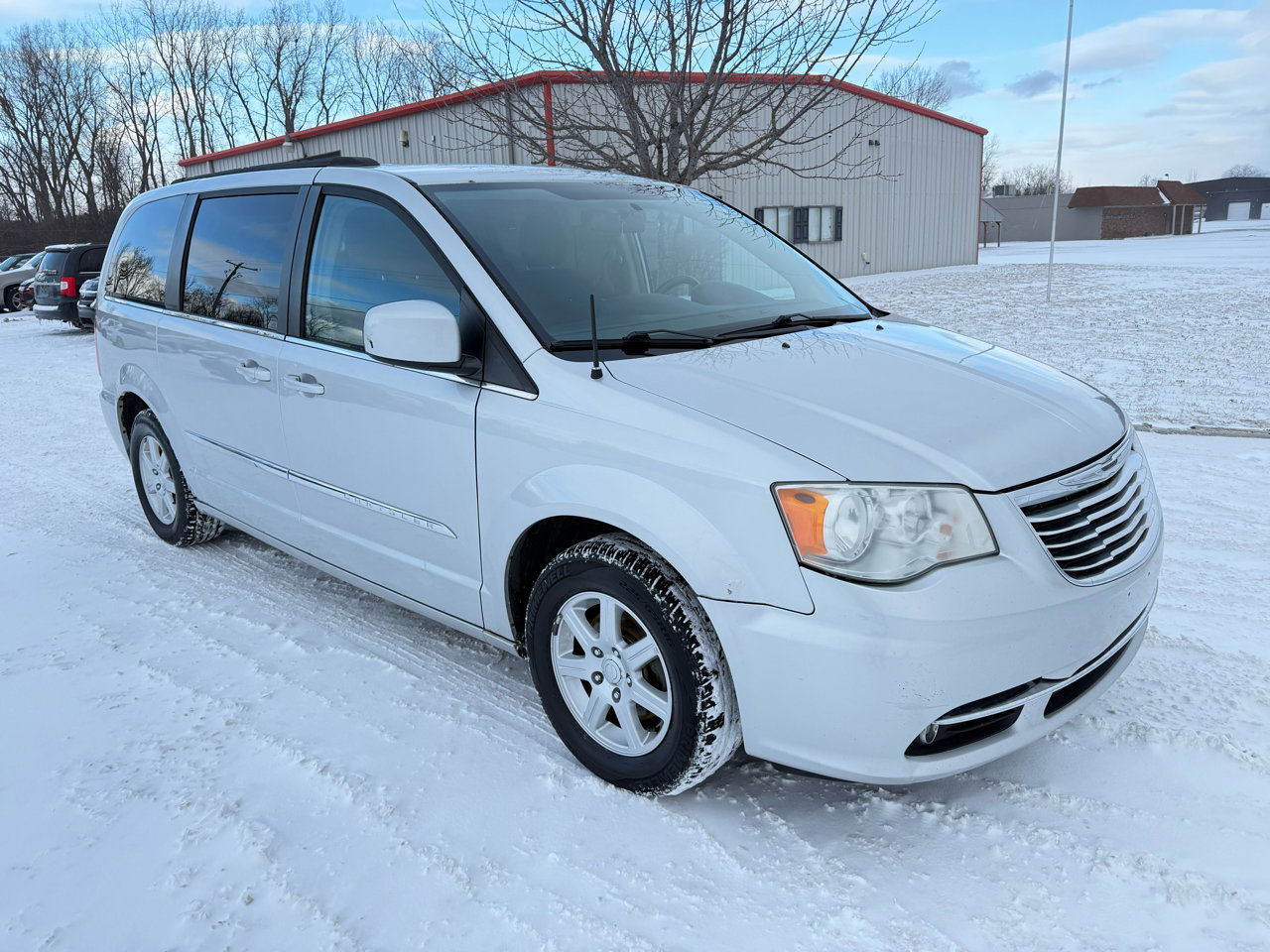 Used 2012 Chrysler Town & Country Touring image 1