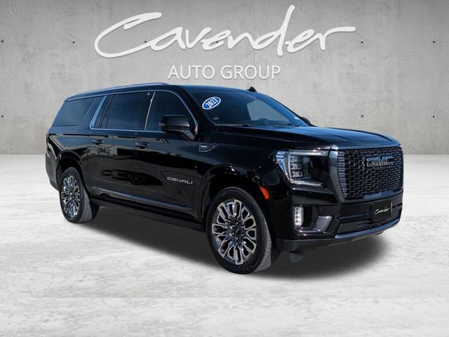Used 2023 GMC Yukon XL Denali Ultimate image 2