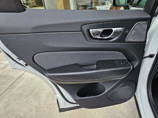 Certified 2024 Volvo XC60 T8 Polestar w/ Protection Package Premier AWD/4WD image 15