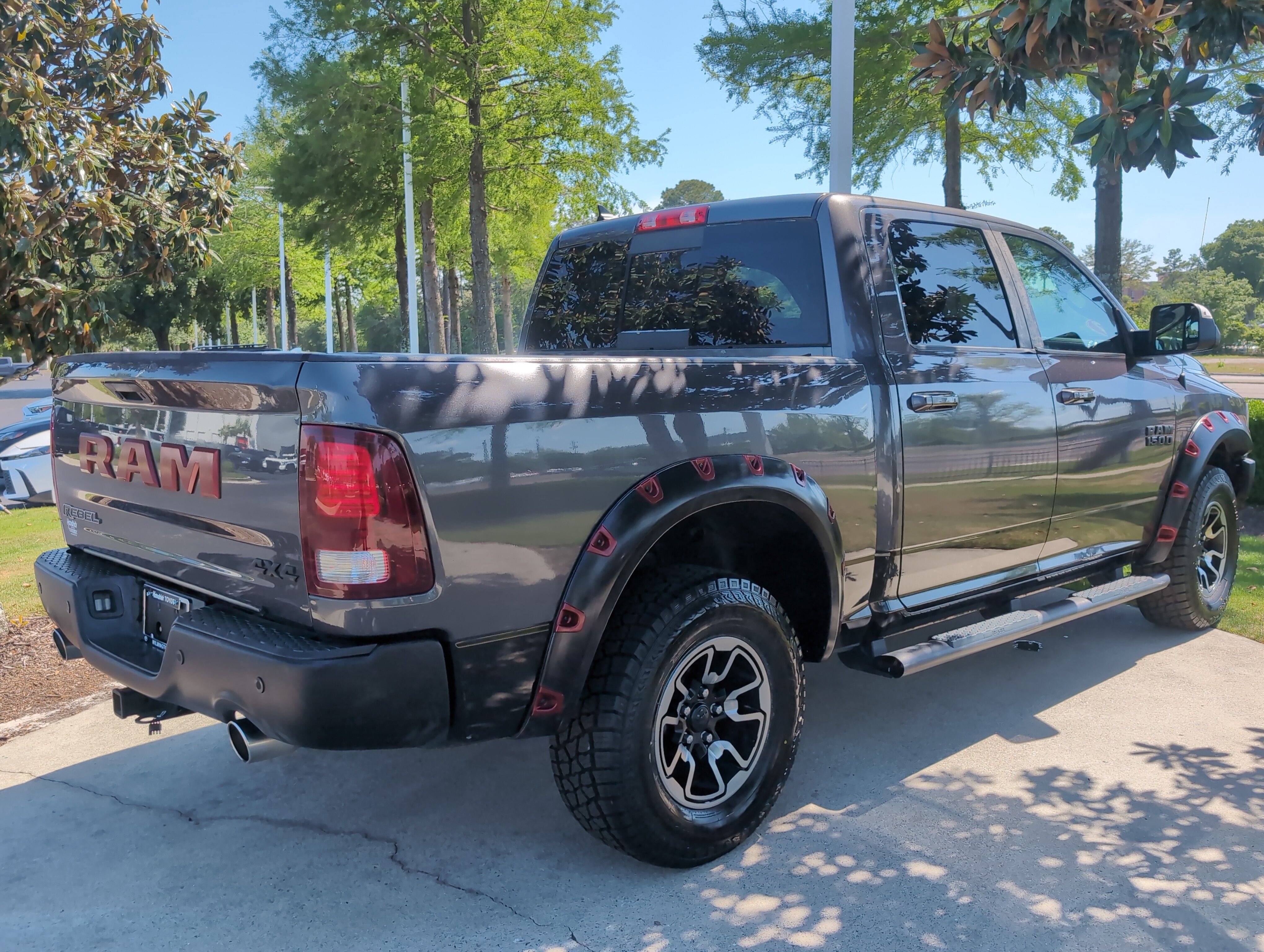 Used 2017 RAM 1500 Rebel w/ Luxury Group AWD/4WD image 10