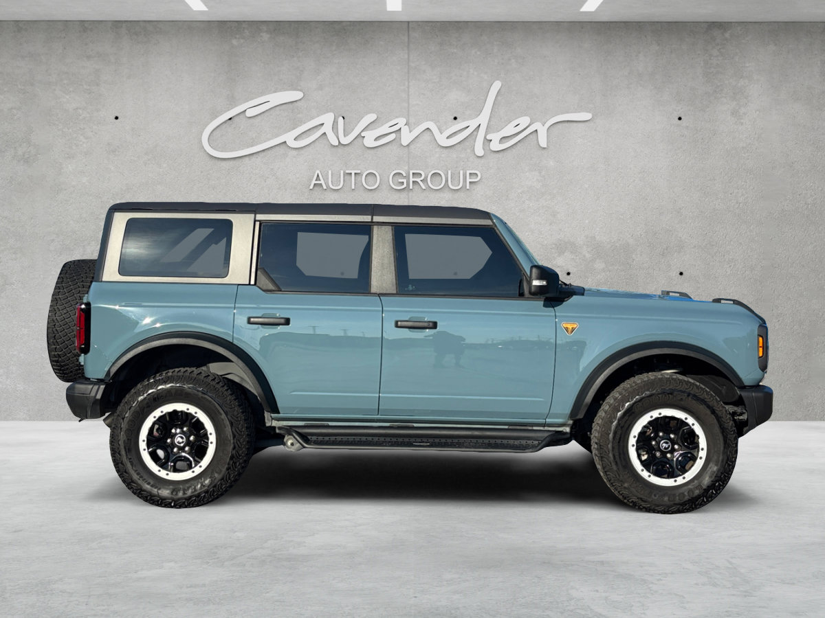 Used 2023 Ford Bronco Badlands image 19