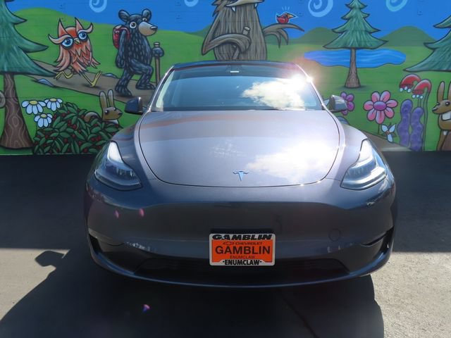 Used 2023 Tesla Model Y Long Range AWD/4WD image 2