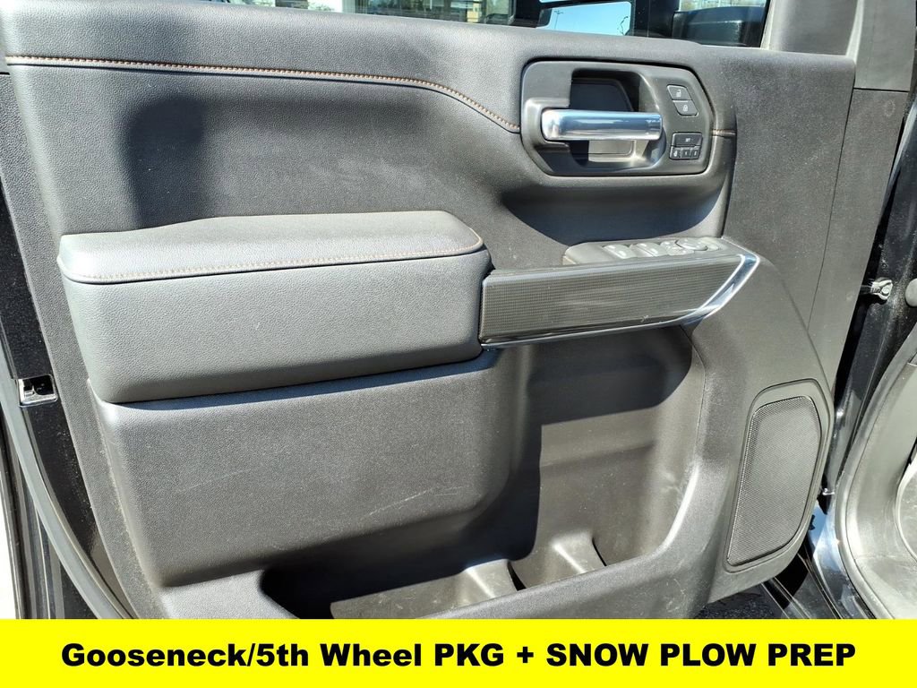 Used 2023 GMC Sierra 2500 AT4 w/ Gooseneck/5TH Wheel Package AWD/4WD image 12