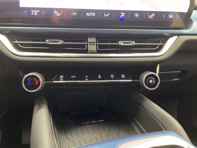 New 2026 Chevrolet Equinox EV LT AWD/4WD image 6
