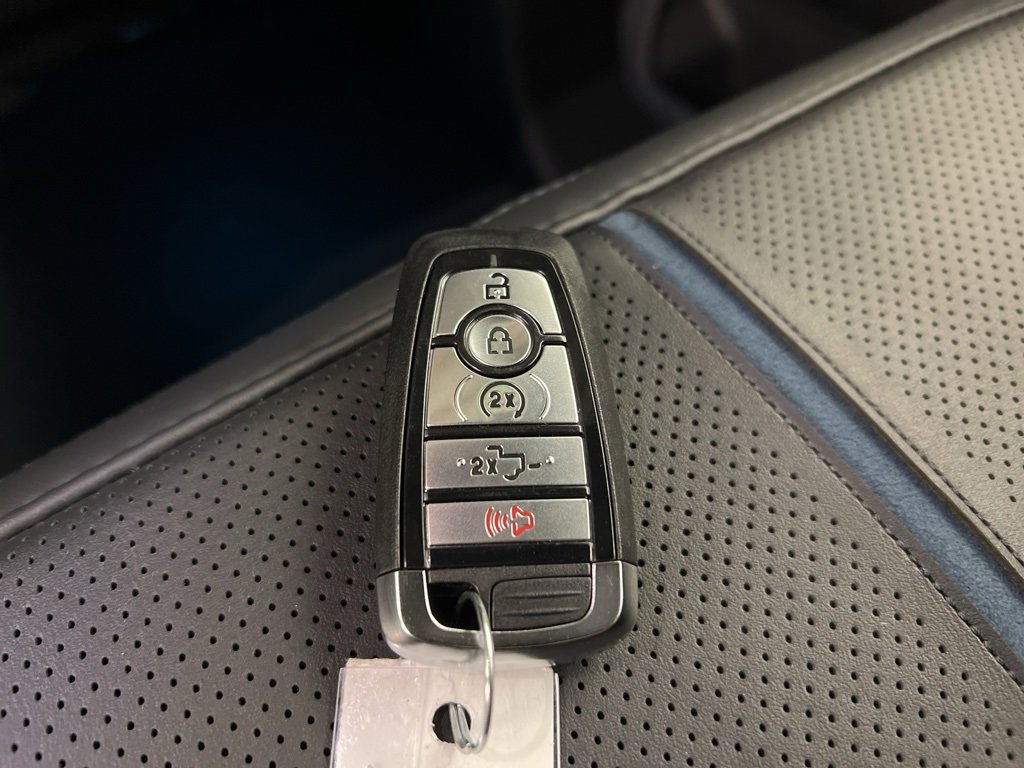 New 2025 Ford F150 Platinum w/ Equipment Group 702A High image 45