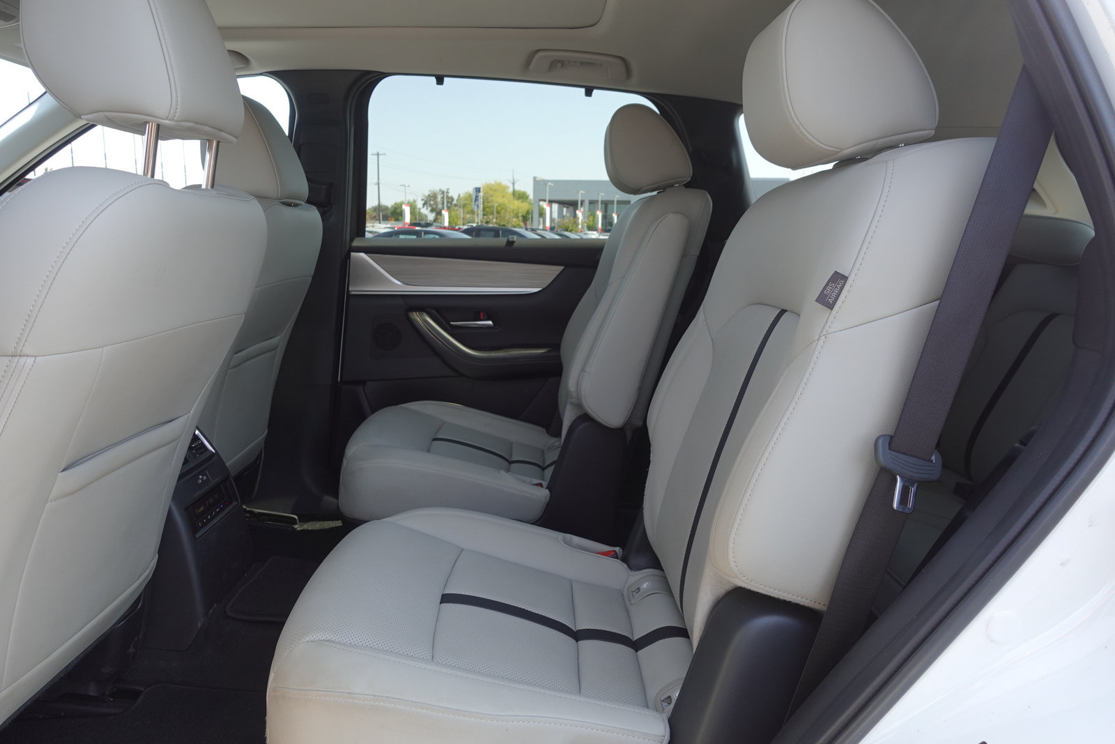 Certified 2024 MAZDA CX-90 Plug-In Hybrid w/ Premium Pkg AWD/4WD image 14