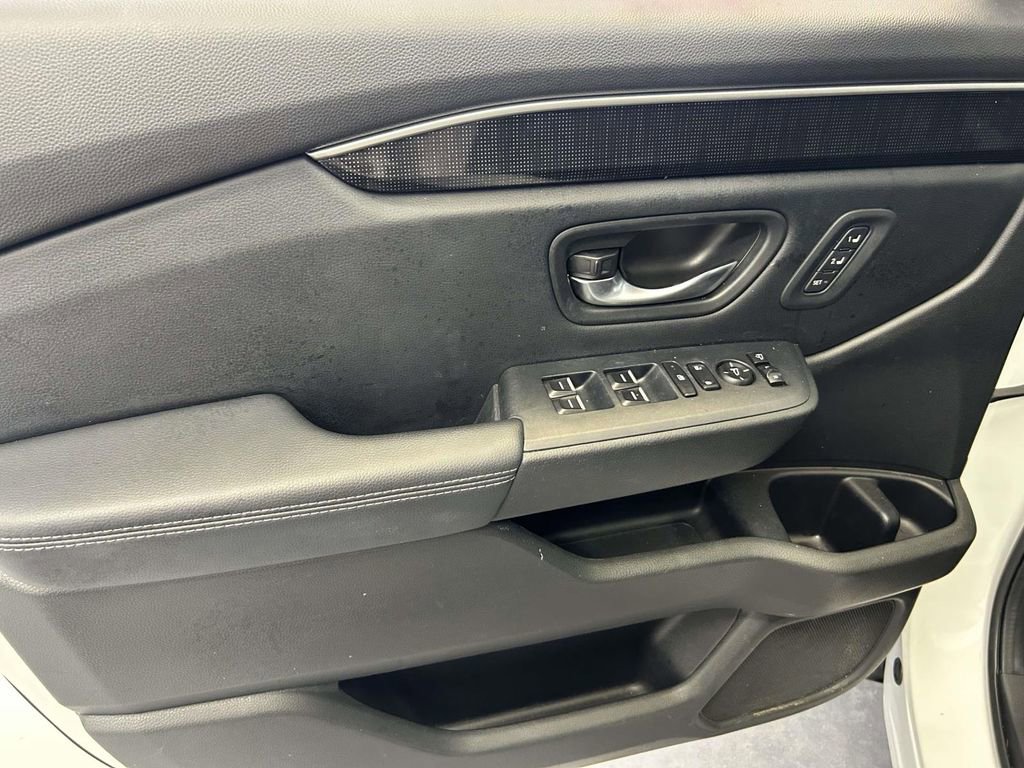 Used 2023 Honda Pilot Elite image 19