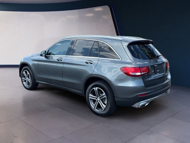 Used 2016 Mercedes-Benz GLC 300 4MATIC image 3