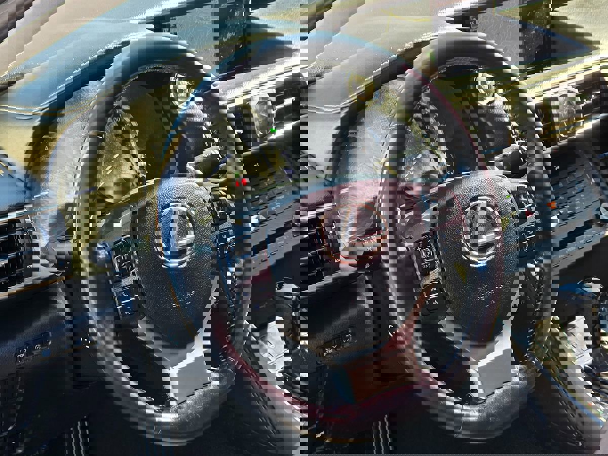 Used 2019 Lexus IS 300 w/ Navigation Package image 14