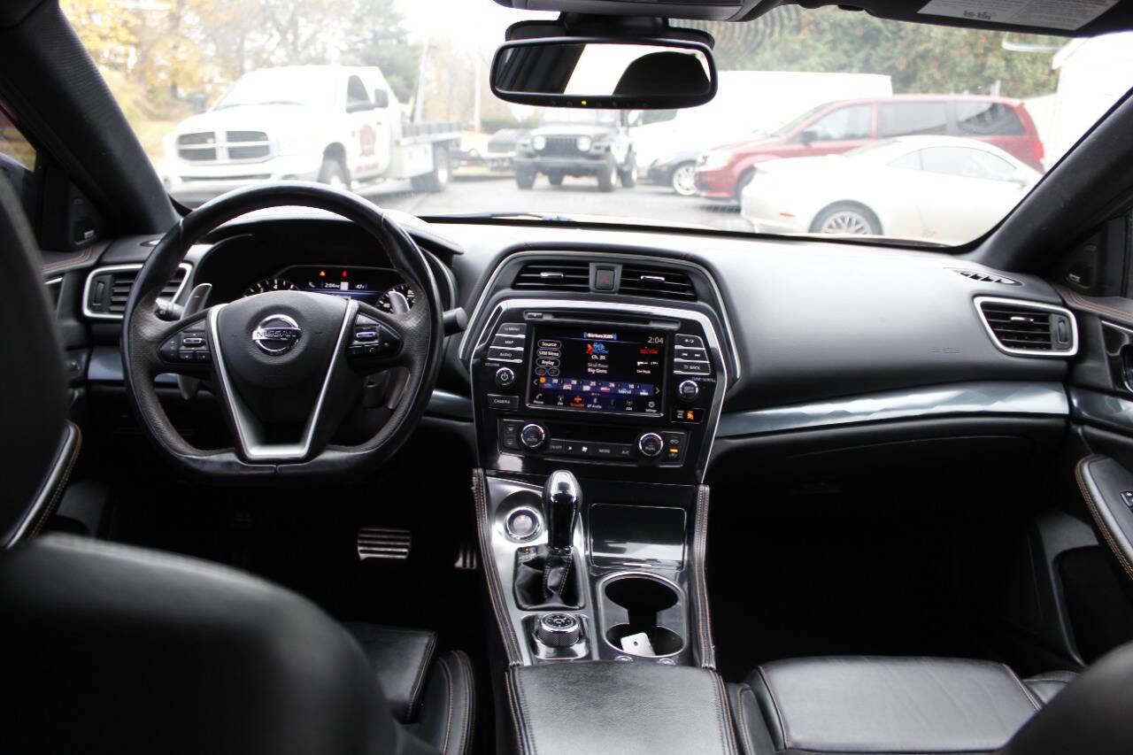 Used 2019 Nissan Maxima SR w/ Premium Package image 36