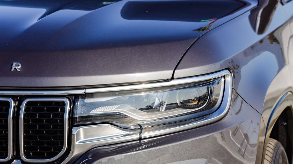 Certified 2024 Jeep Wagoneer Series II image 5