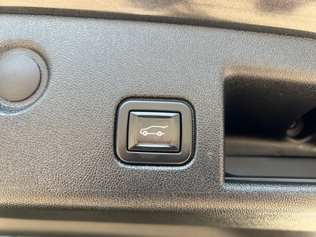 Certified 2020 Chevrolet Equinox Premier AWD/4WD image 18