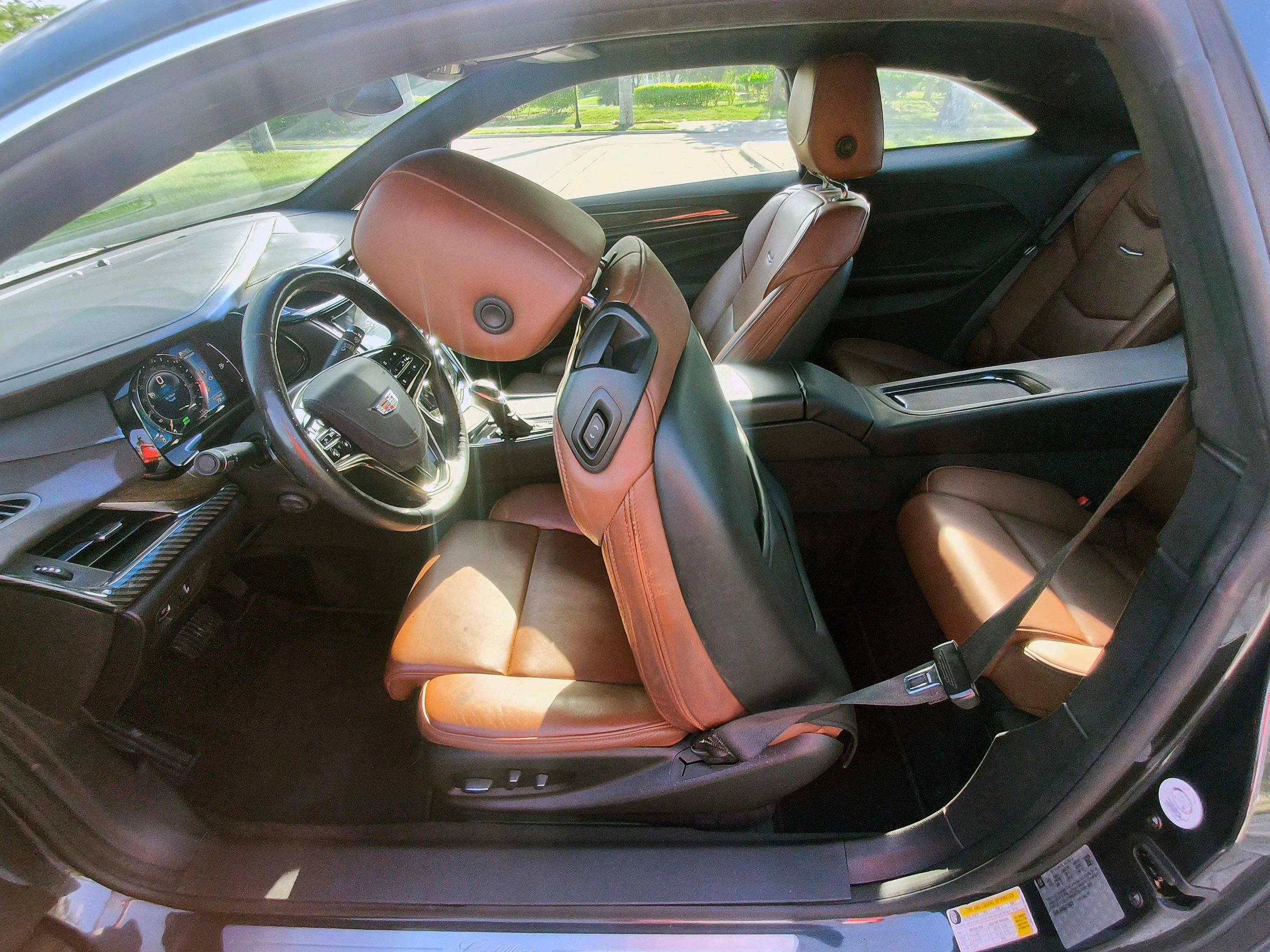 Used 2016 Cadillac ELR FWD image 11