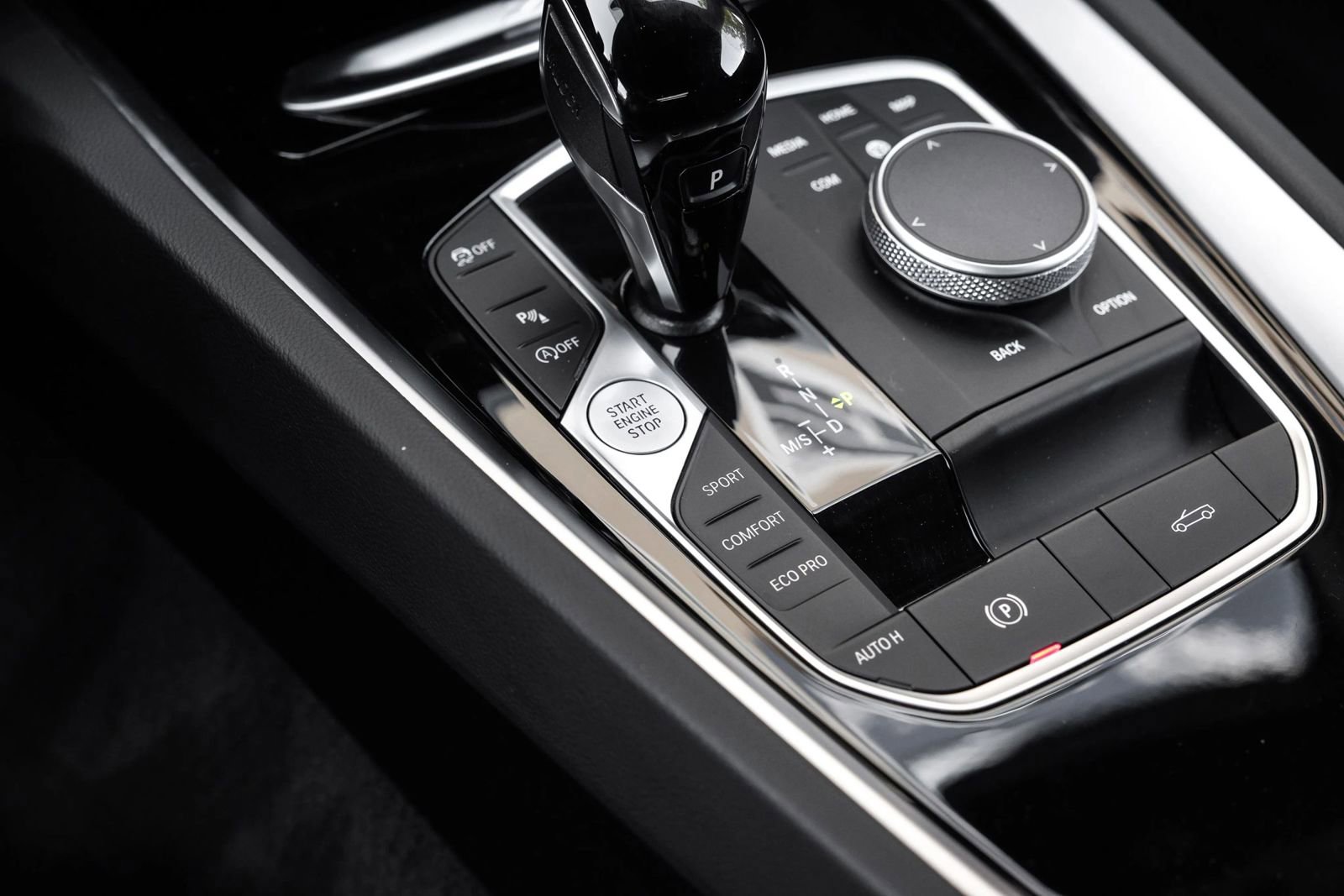 Used 2024 BMW Z4 sDrive30i w/ Convenience Package image 20