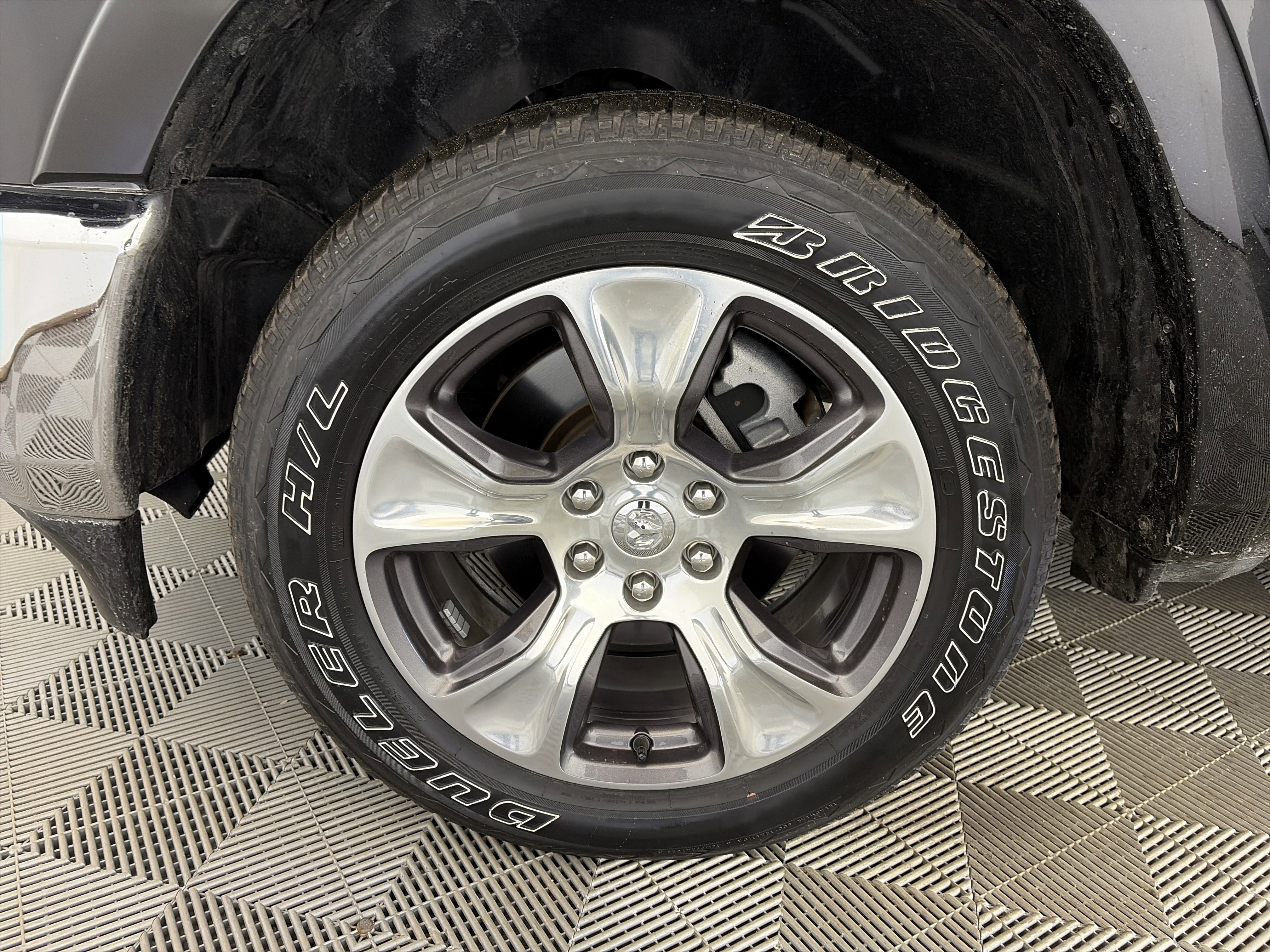 Used 2022 RAM 1500 Laramie image 13