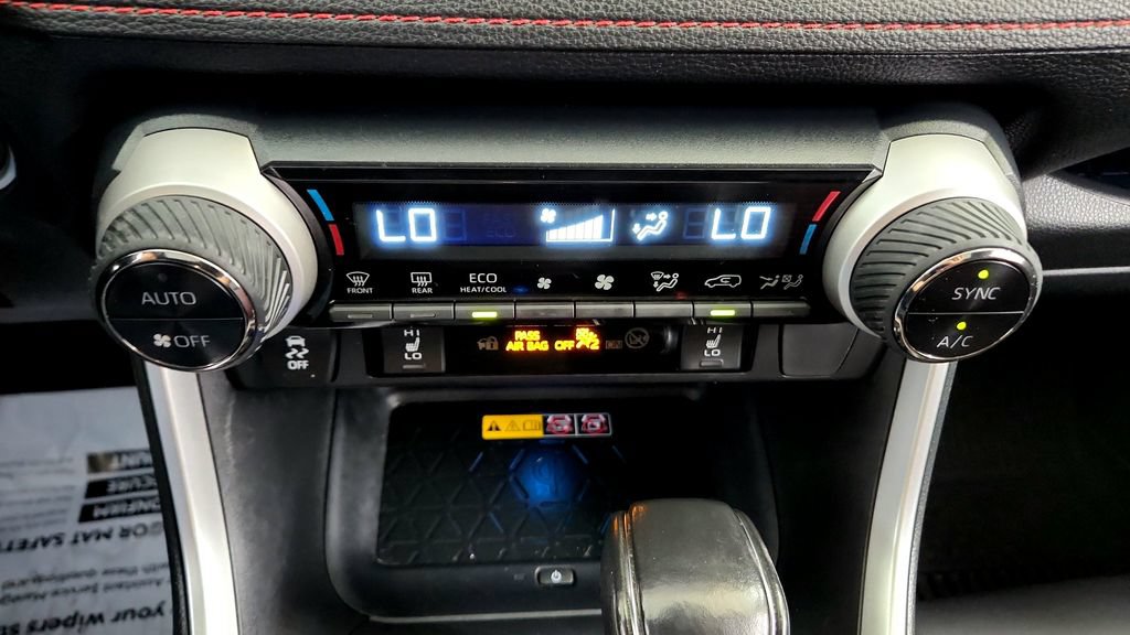 Certified 2024 Toyota RAV4 XSE w/ Weather Package AWD/4WD image 43